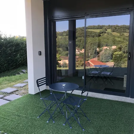 Mini Avec Terrasse *