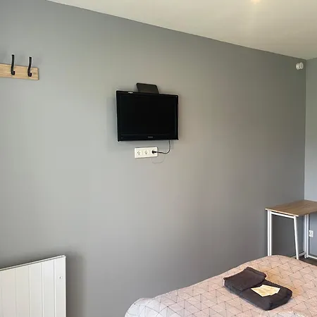 Mini Avec Terrasse * Aurillac