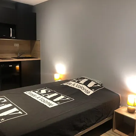 Mini Avec Terrasse Appartamento *